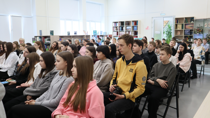 Творческие встречи с Владимиром Садыриным